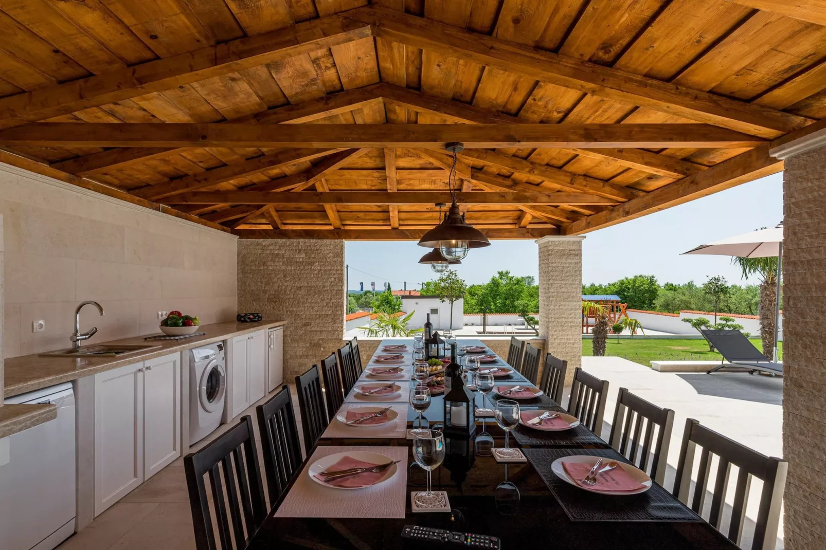 Villa Anela-Terrasbalkon