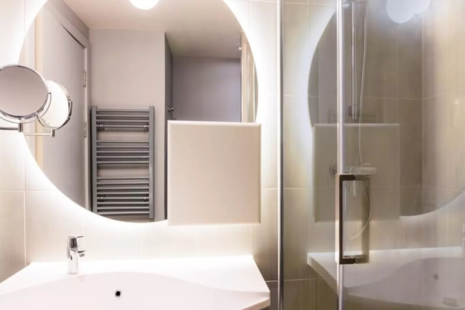 Aparthotel Adagio Edinburgh Royal Mile ****-Image-tags.