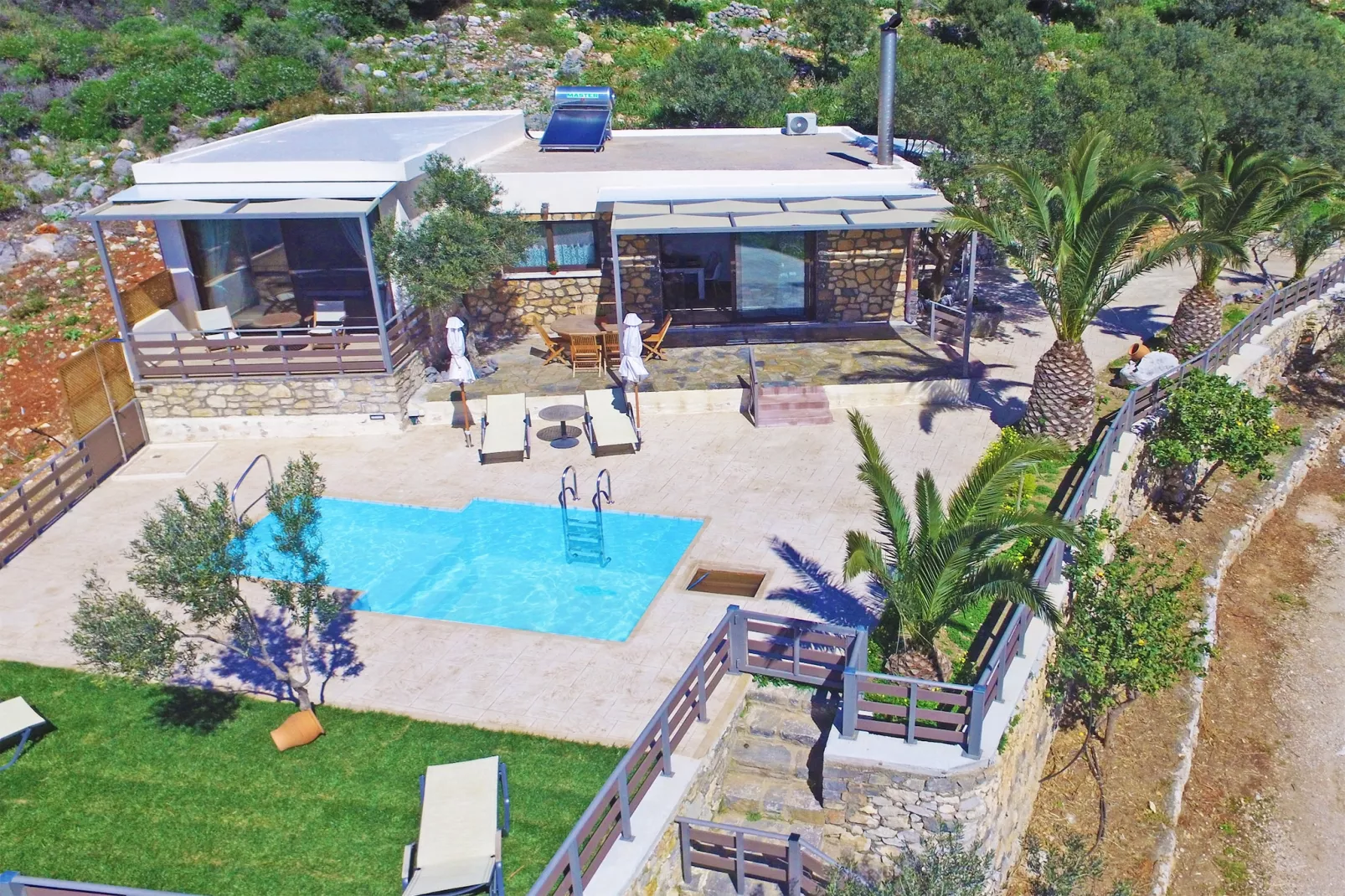 Souda Bay Cottage-Buitenlucht