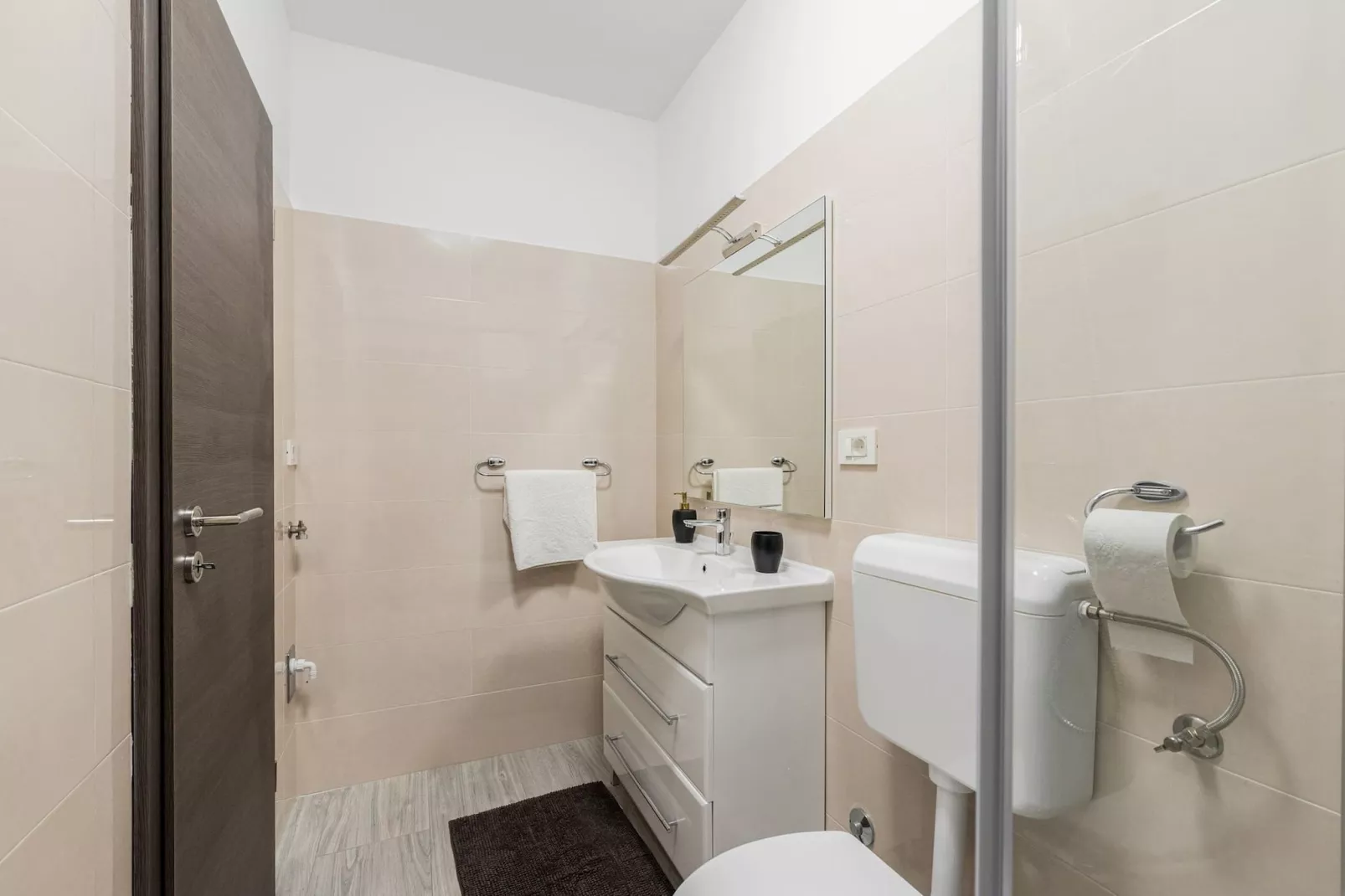 Holiday Home Alis with Sea View-Badkamer