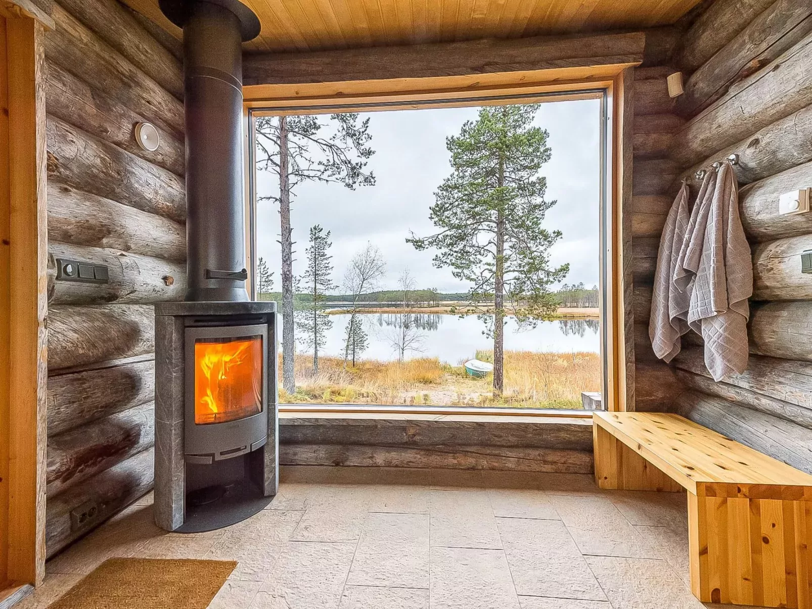 Jussis chalet b-Buiten