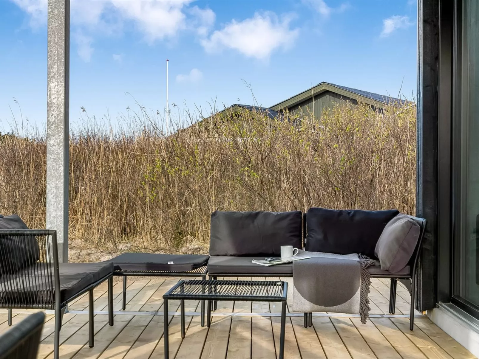 "Jouni" - 200m from the sea-Buiten
