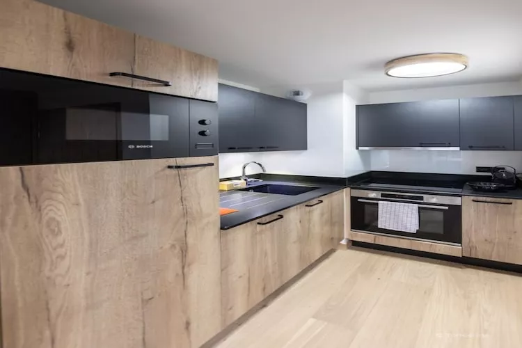 SERRE CHEVALIER Le Cristal Lodge-A24S-Keuken