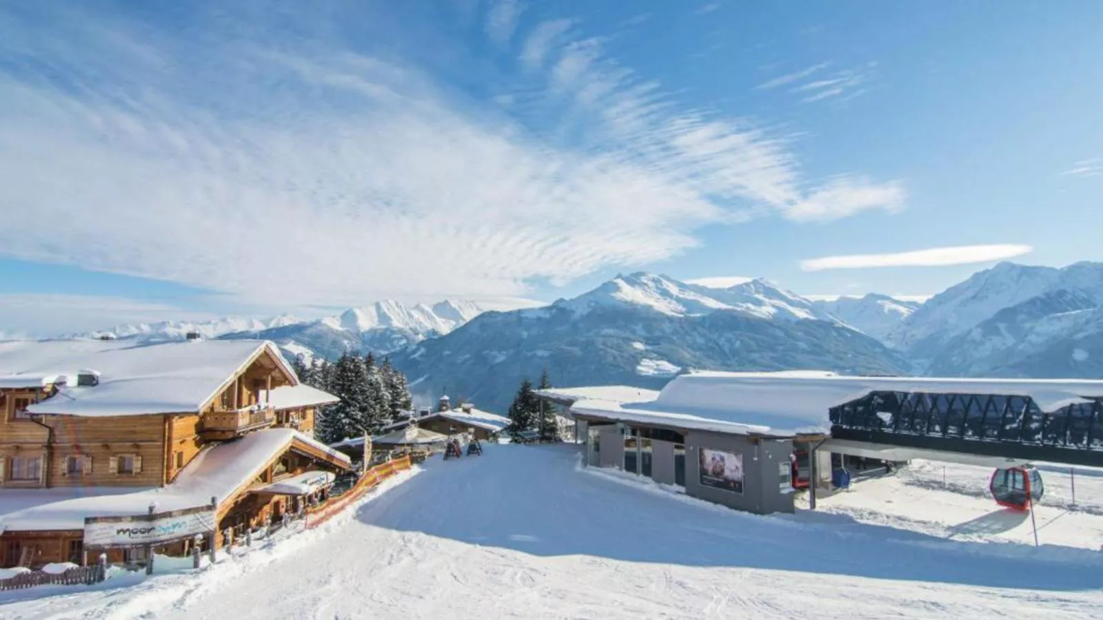 Panorama Chalet Top 3 am Lift-Exterieur winter