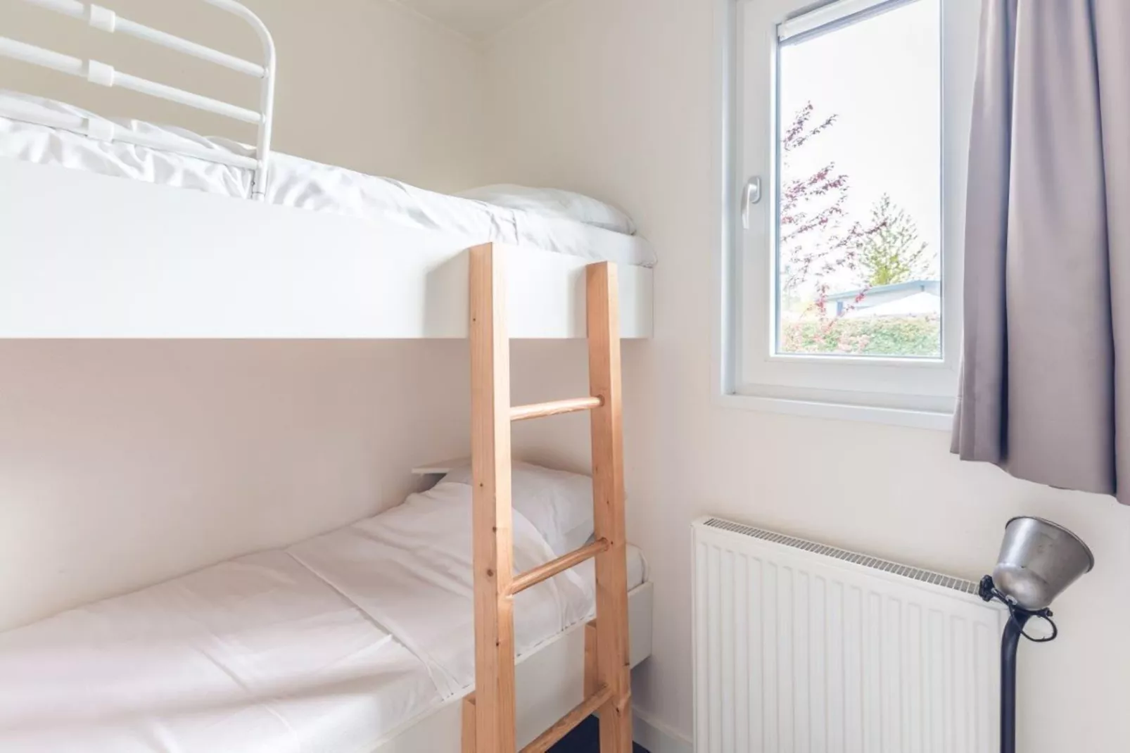 Forest Edge Chalet | 2 - 6 people-Slaapkamer
