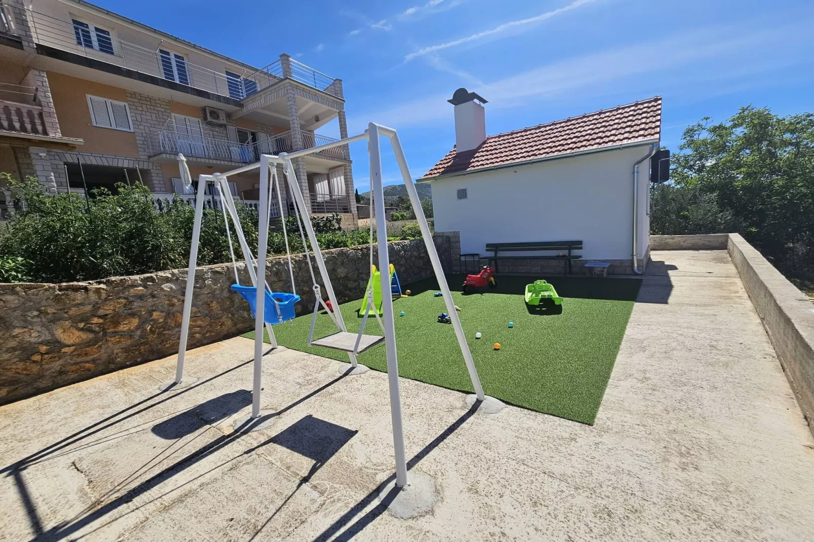 Apartments Miro - studio apartment-Terras