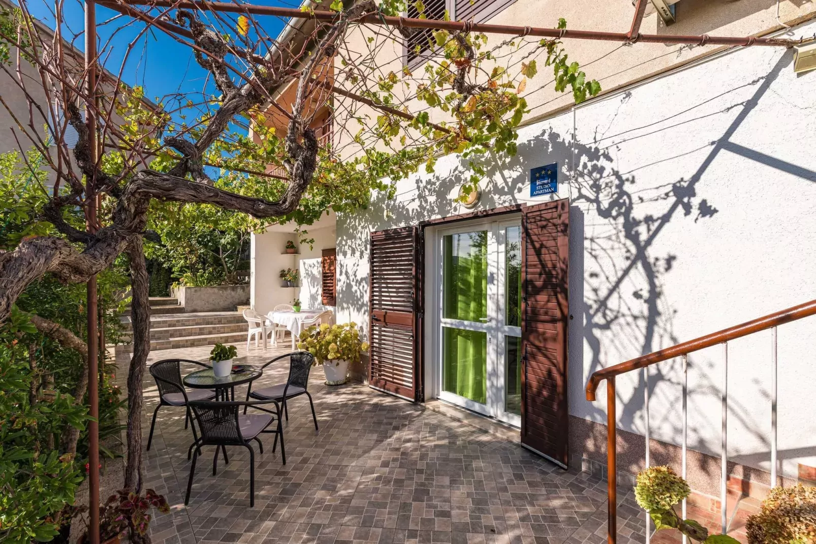 Studio Apartment Sekula-Terras