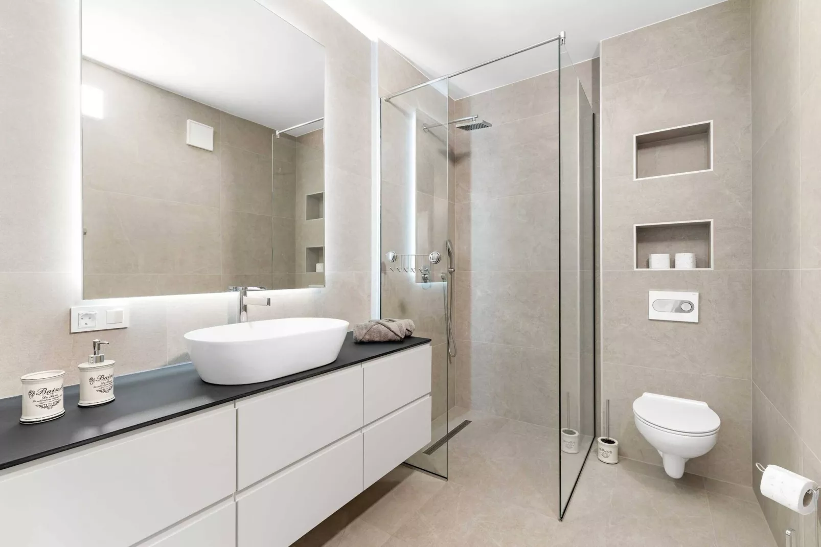Apartments Velic - Two bedroom apartment B-Badkamer
