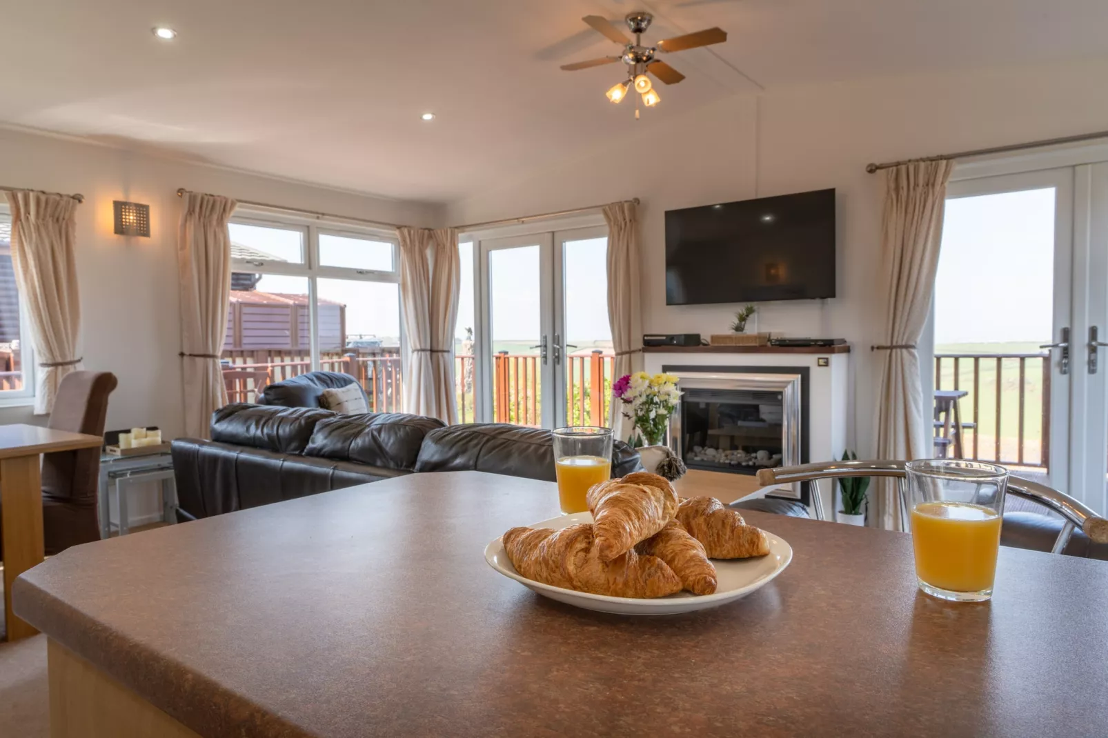 Serendipity Lodge-Woonkamer