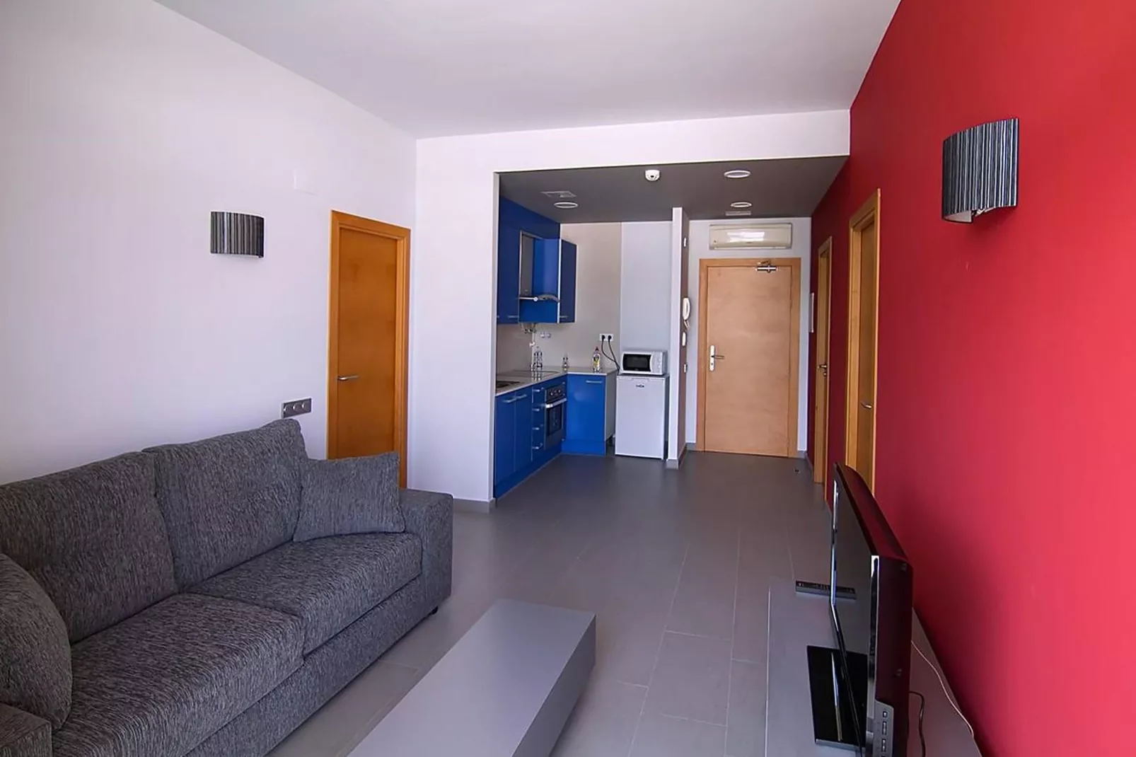 APOLO SUITES RENTALMAR 2/4-Woonkamer