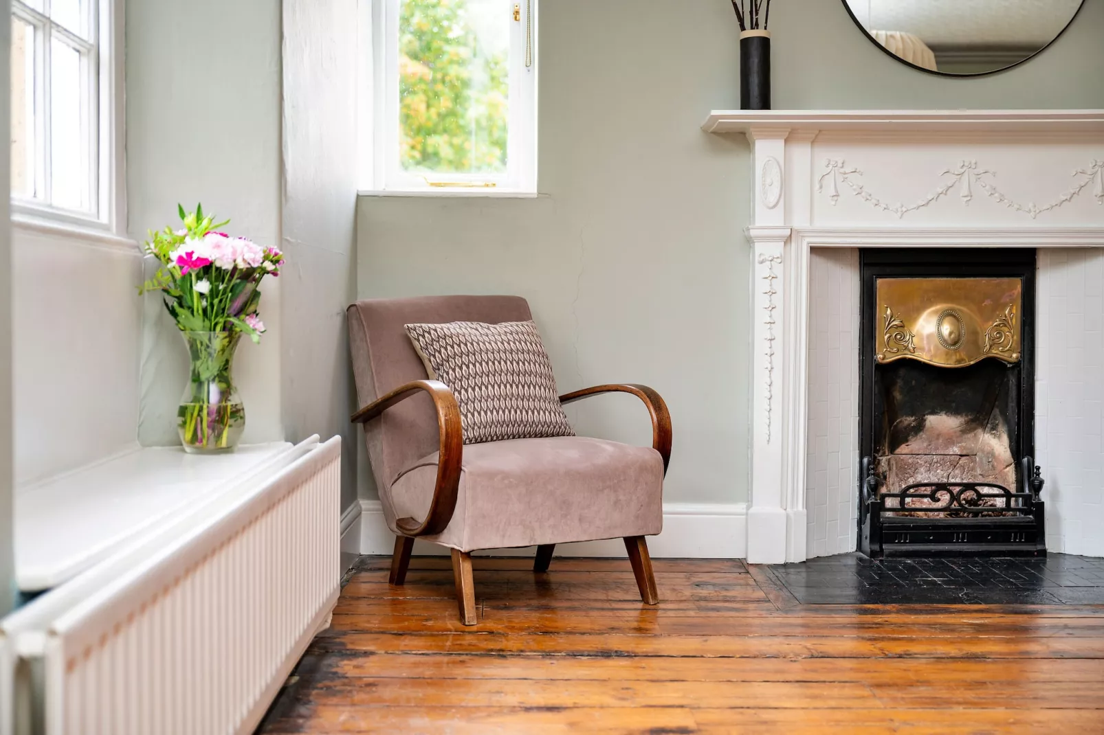 Low Green Cottage-Woonkamer