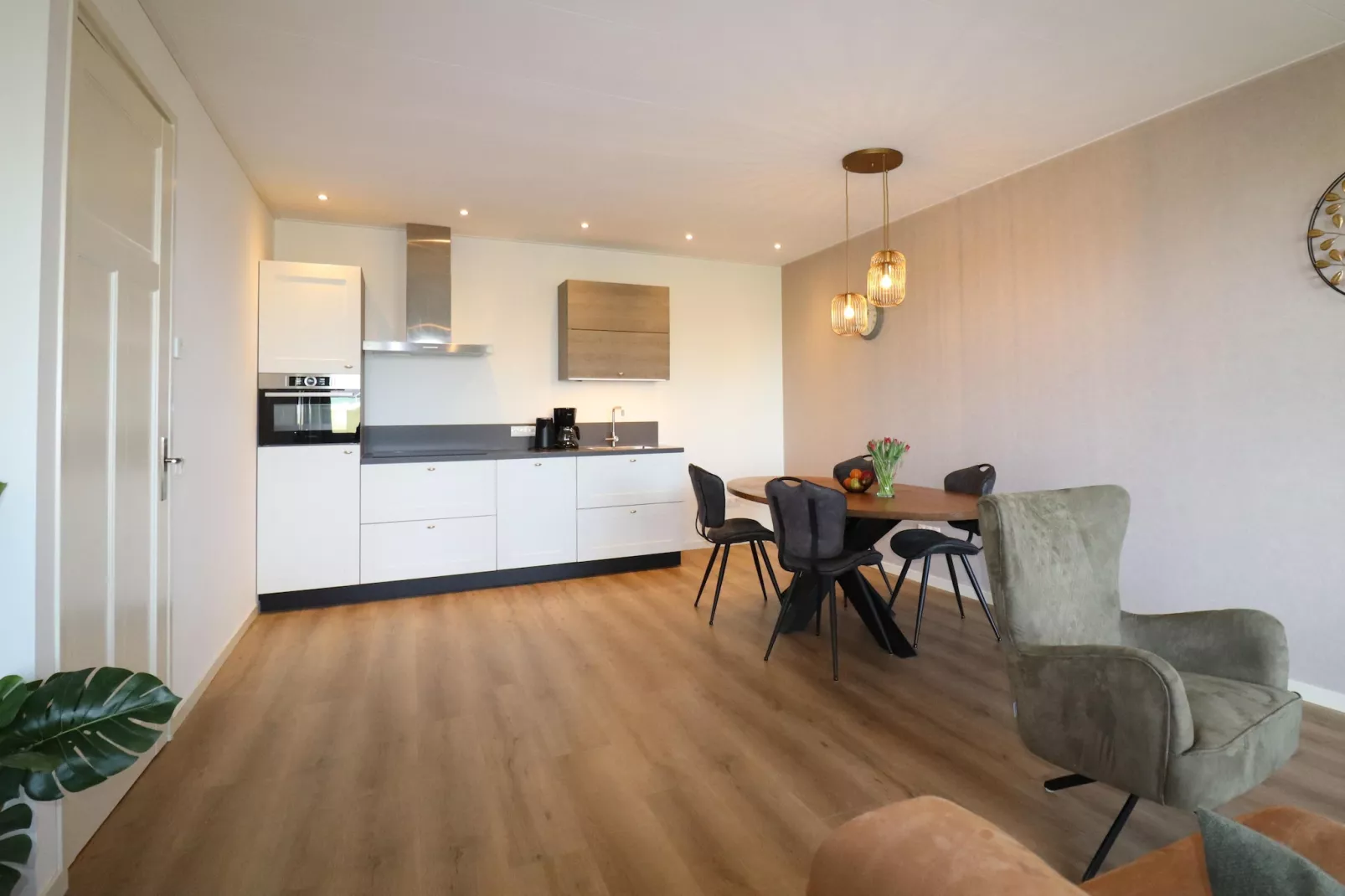 Berkenhof 8 personen-Eetkamer