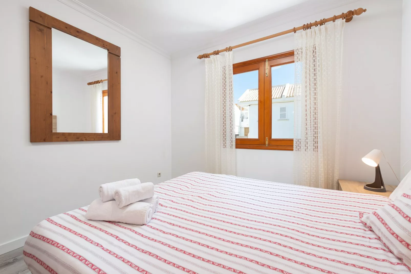 Villa Canta-Image-tags.