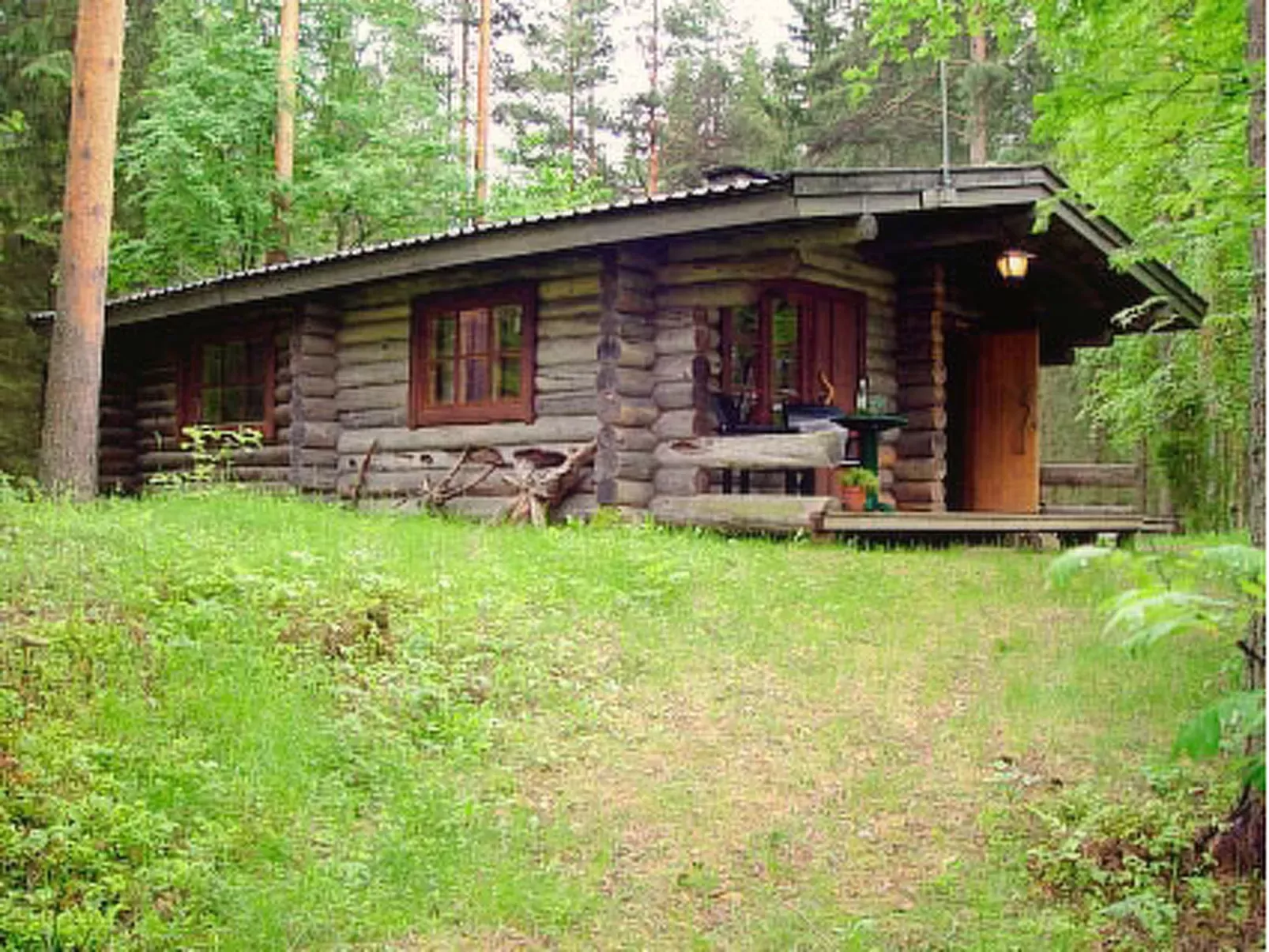 Metsäpirtti-Buiten