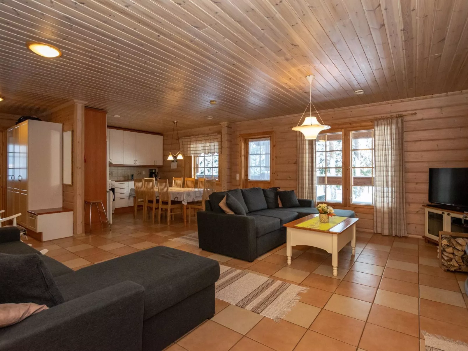 Villa kontio-Binnen