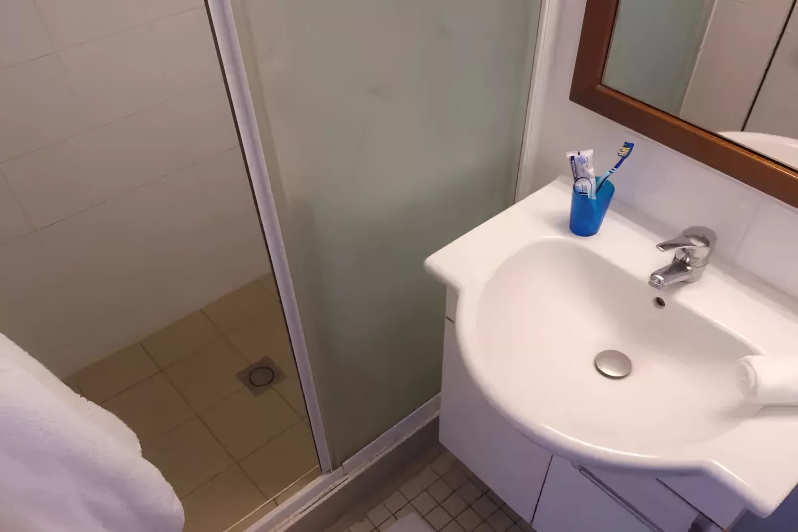 Belle-Île-en-Mer - Gîte 3 Pièces 5 Personnes 1 bébé-Badkamer