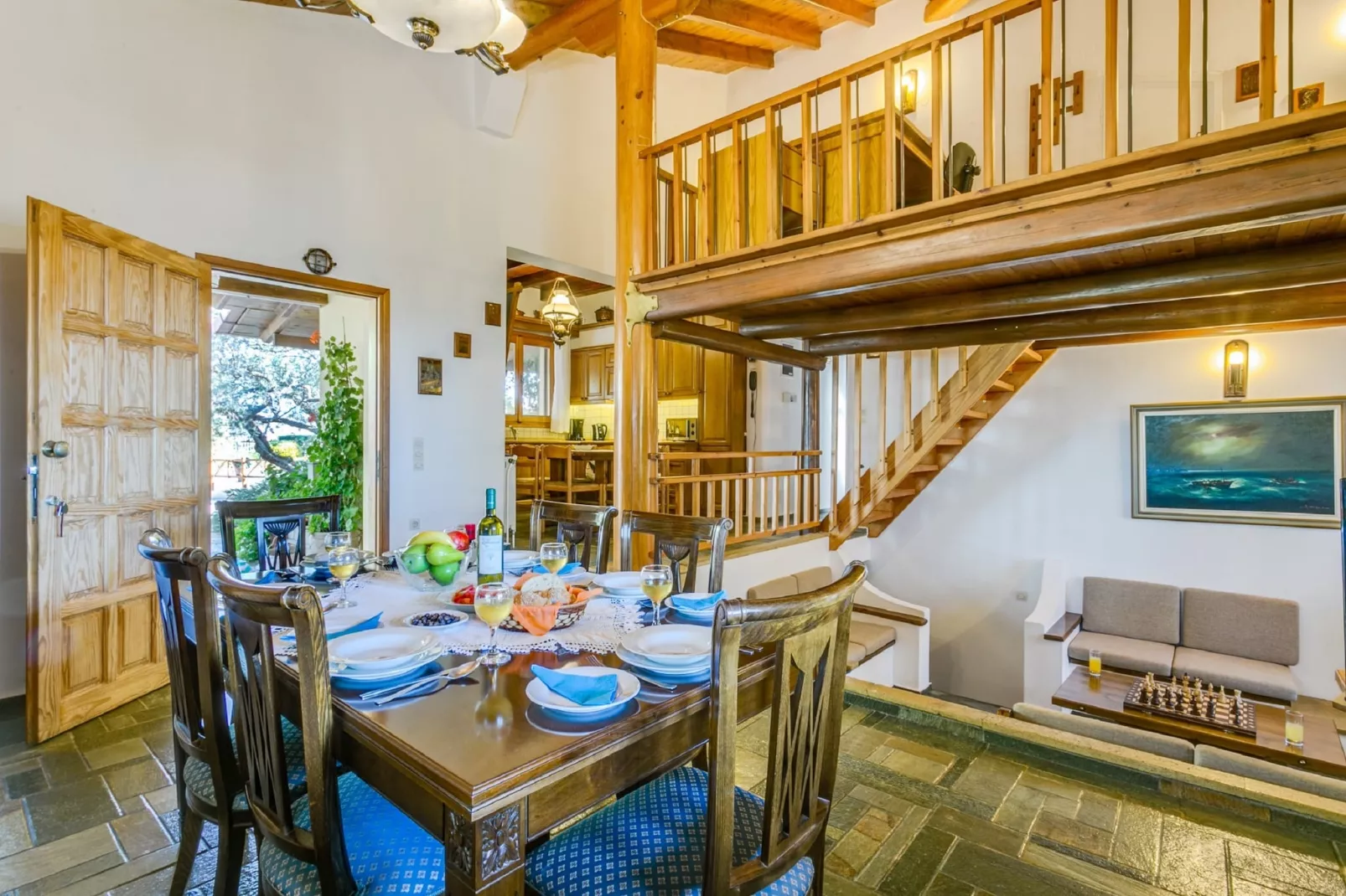 Villa Agapi-Eetkamer