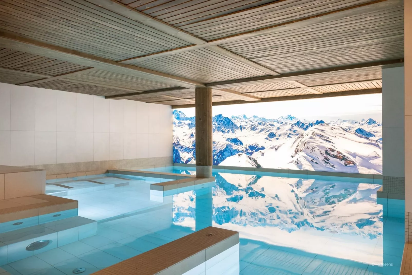 PLAGNE MONTALBERT Le Snoroc- S12S-Zwembad