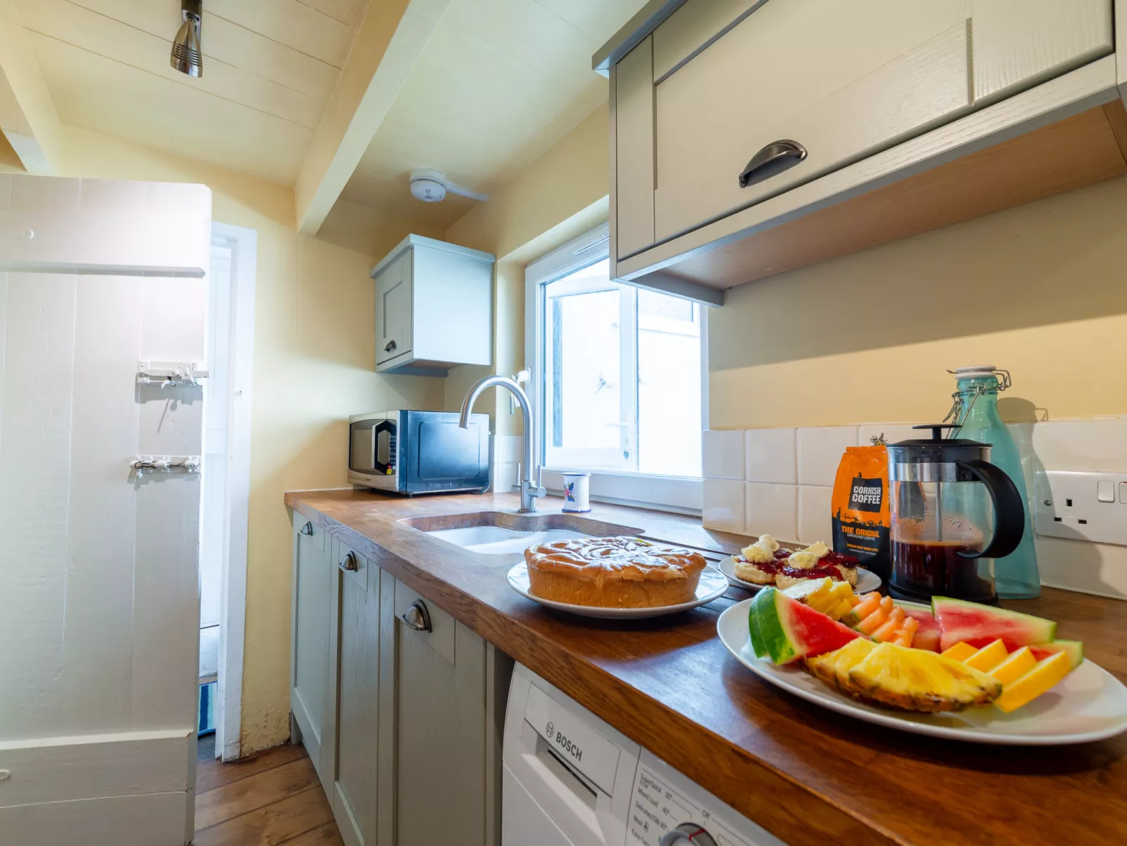 Seaforth Cottage-Binnen