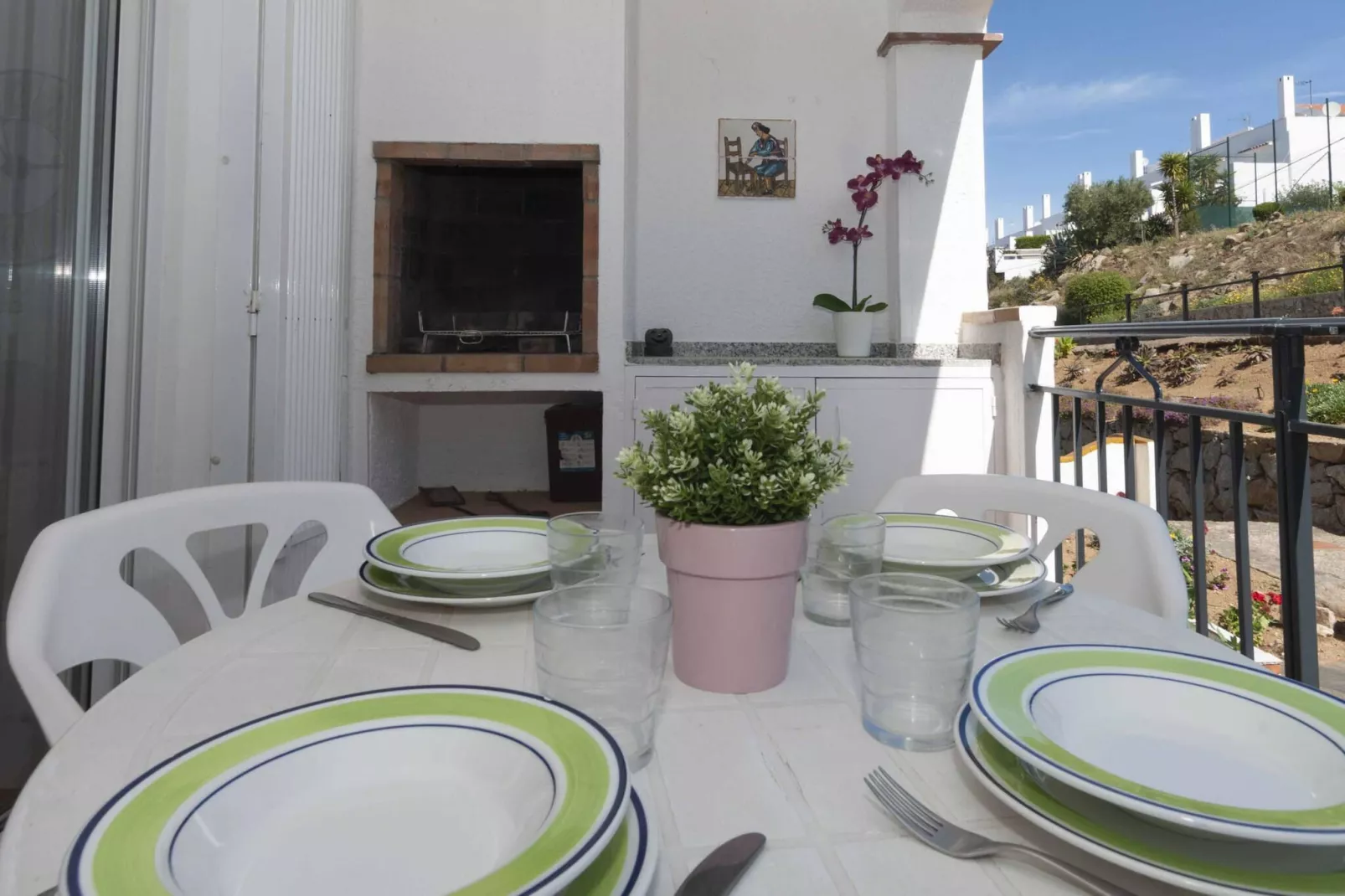1205 JARDINS con PISCINA-Terrasbalkon