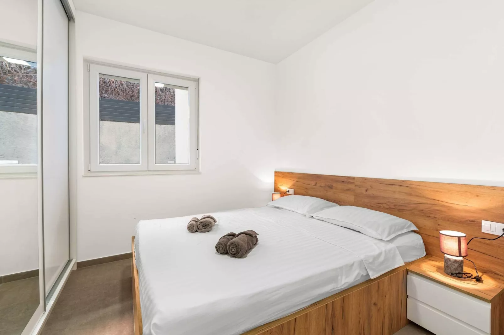 Apartments Velic - Two bedroom apartment A-Slaapkamer
