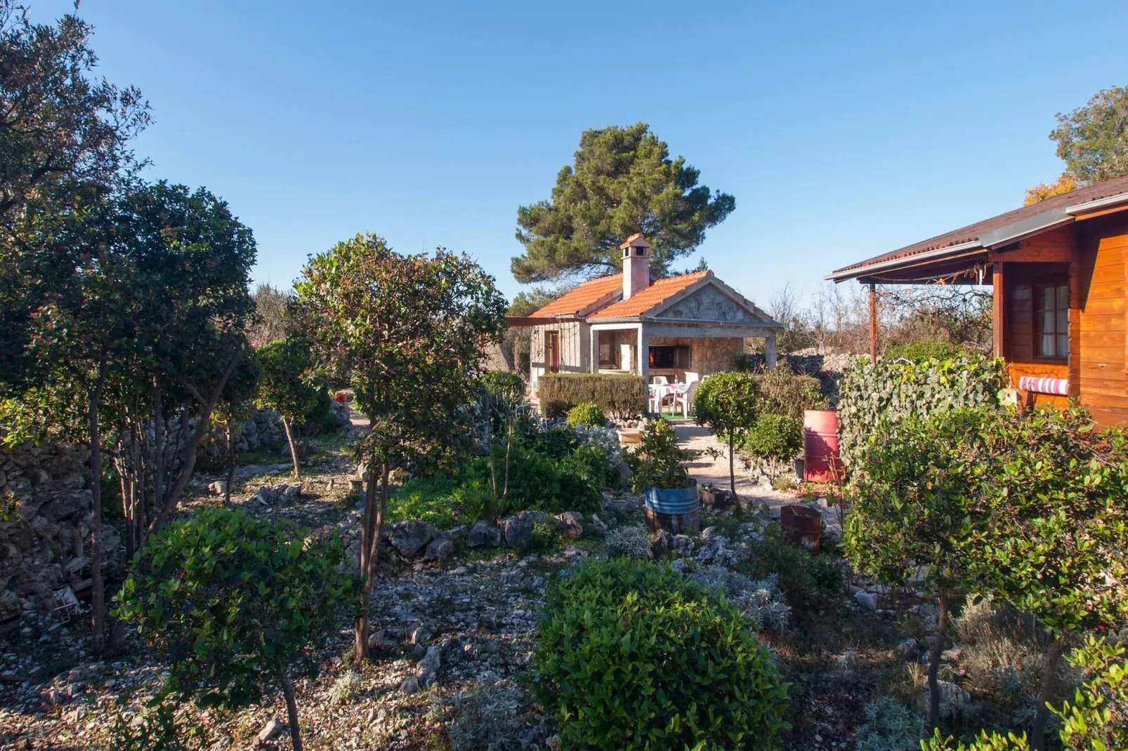 Holiday Home Stella-Tuinen zomer