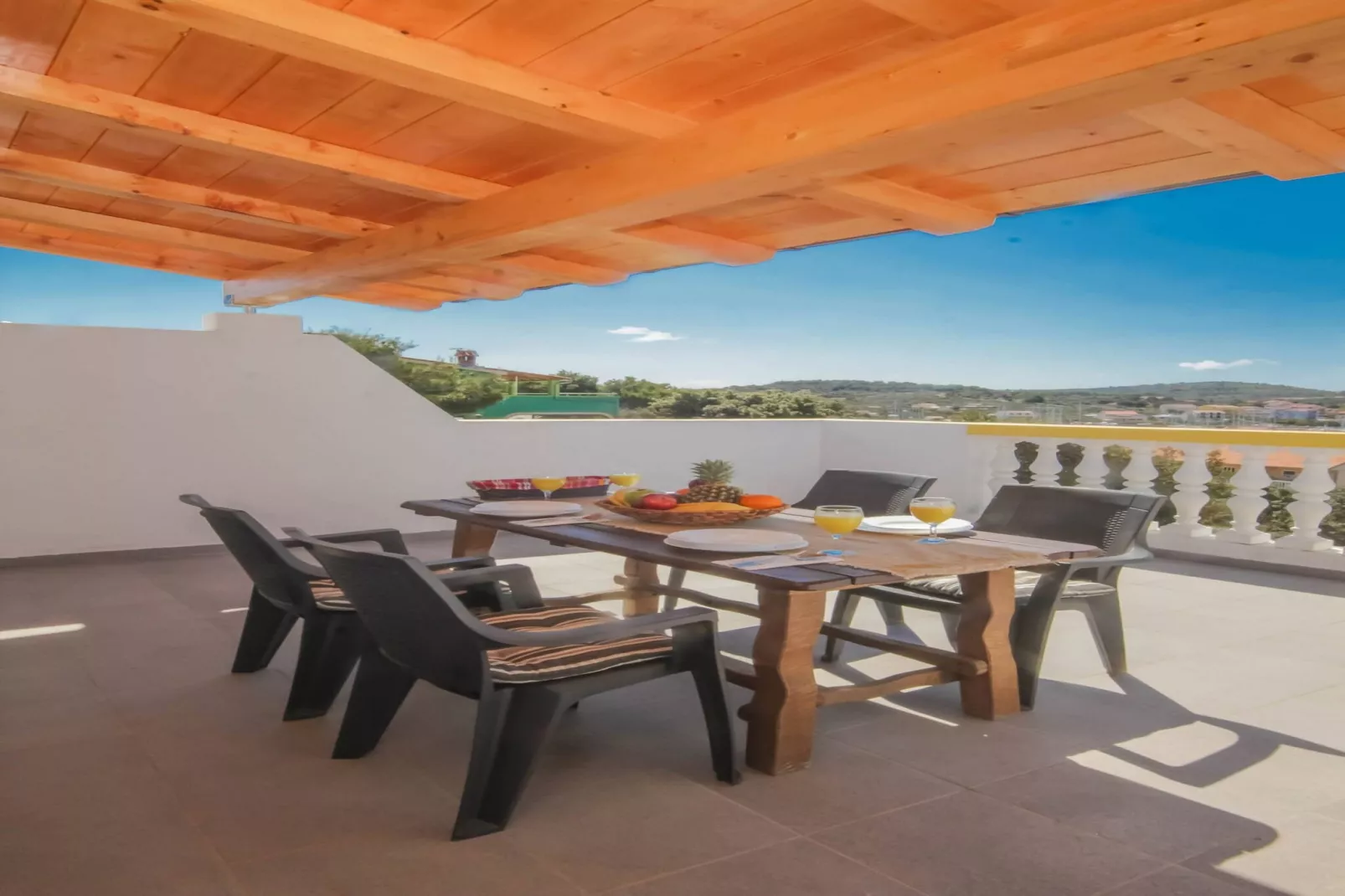 Apartments Horvat - Yellow-Terrasbalkon