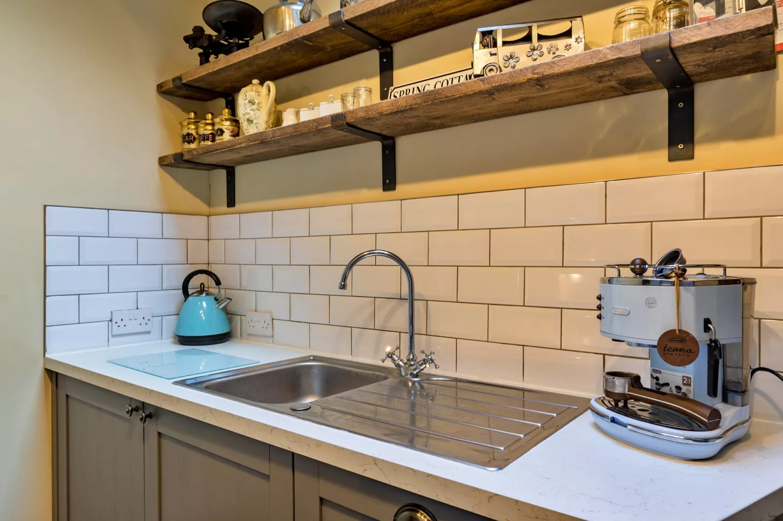 Spring Cottage-Keuken