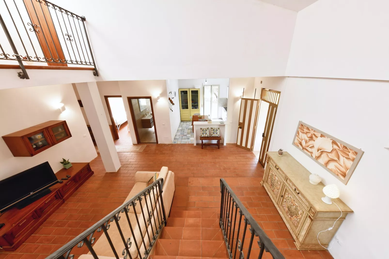 Villa Giugiò mit Privatpool-Woonkamer