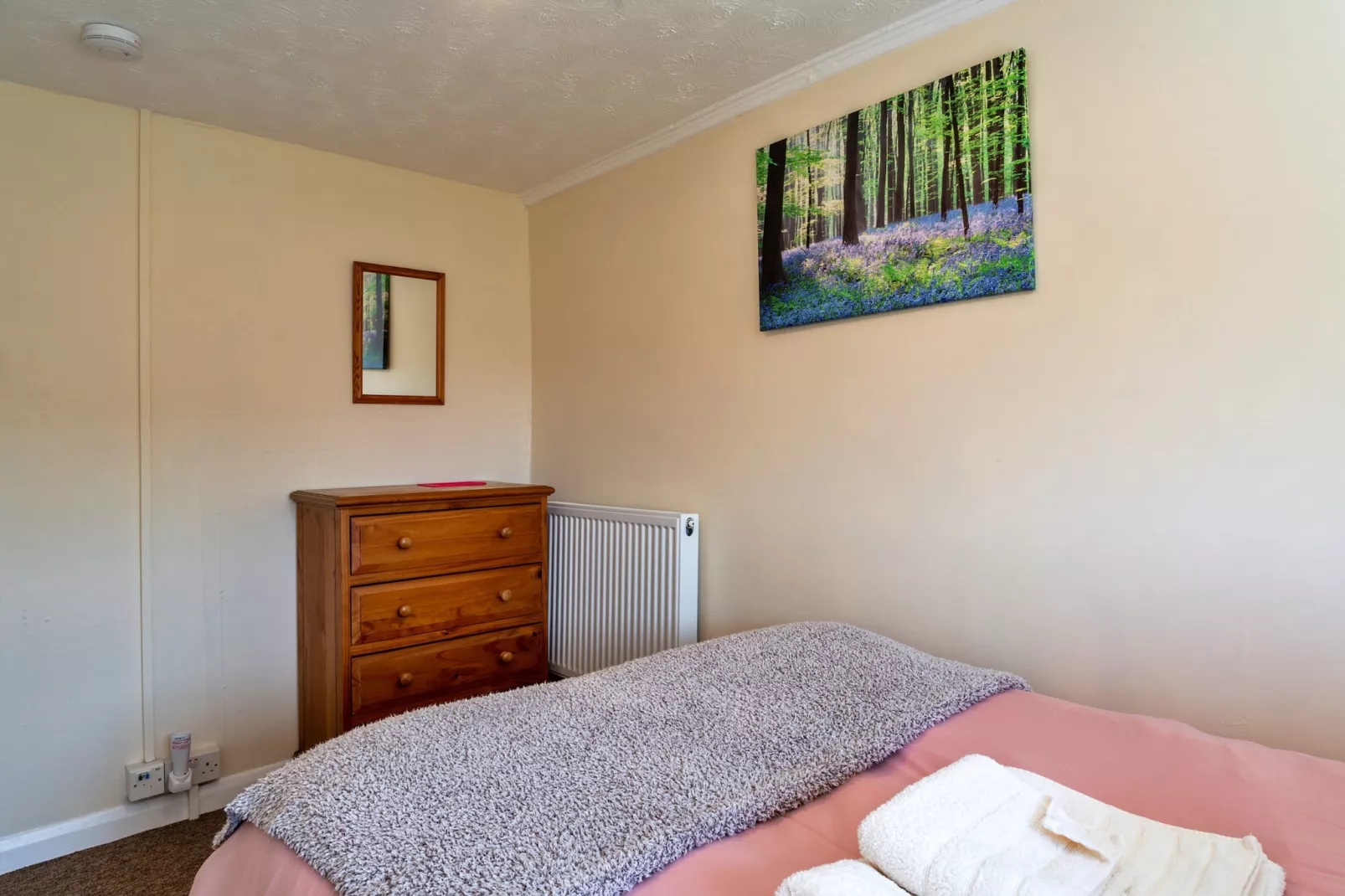 Cutkieve Farm Cottage-Slaapkamer