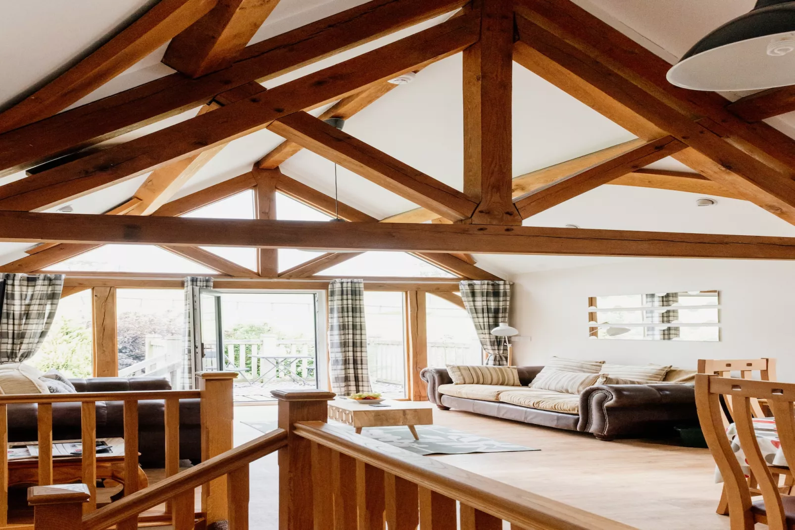 The Welsh Barn-Woonkamer