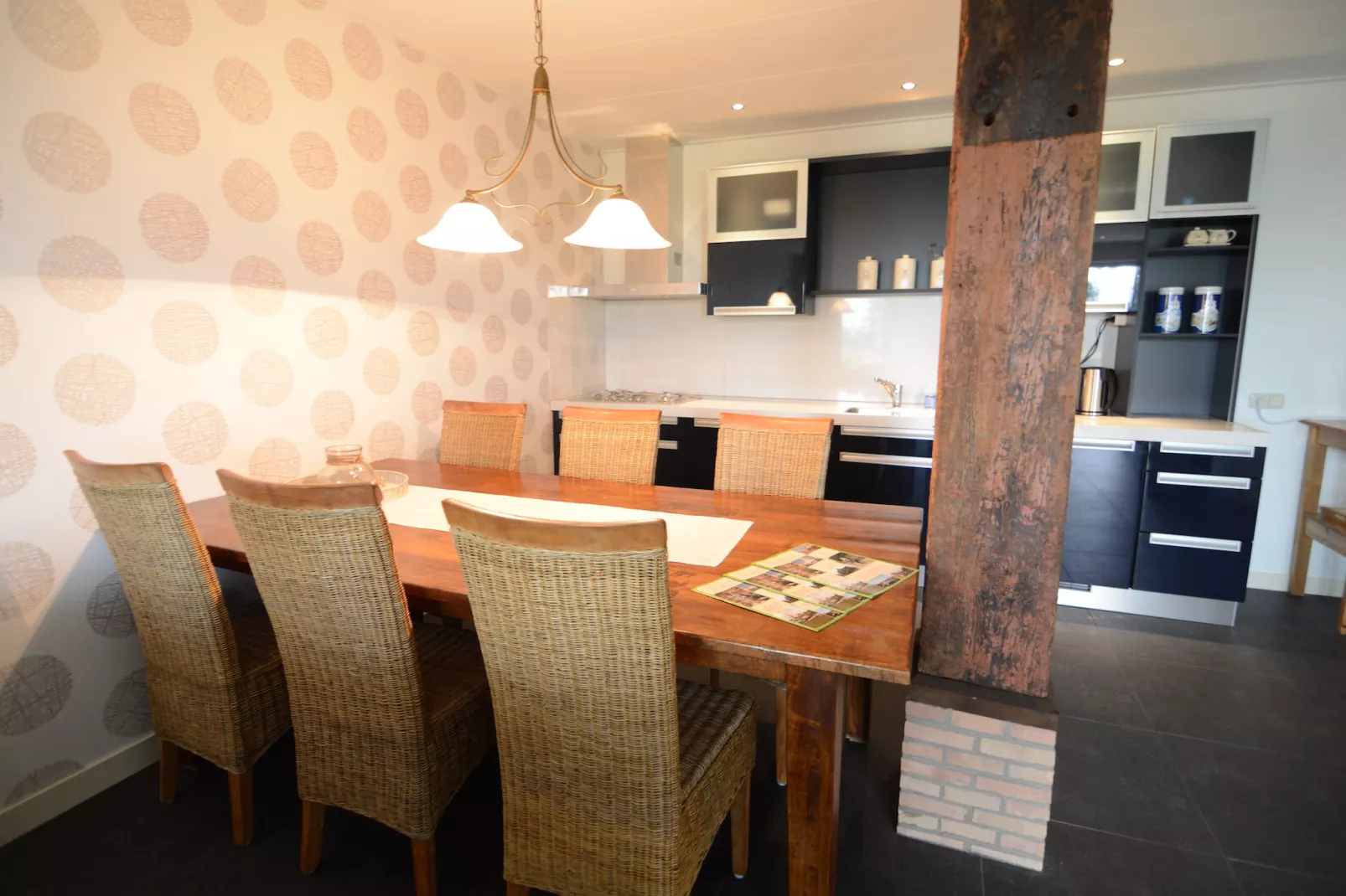 Berkenhof 8 personen-Eetkamer