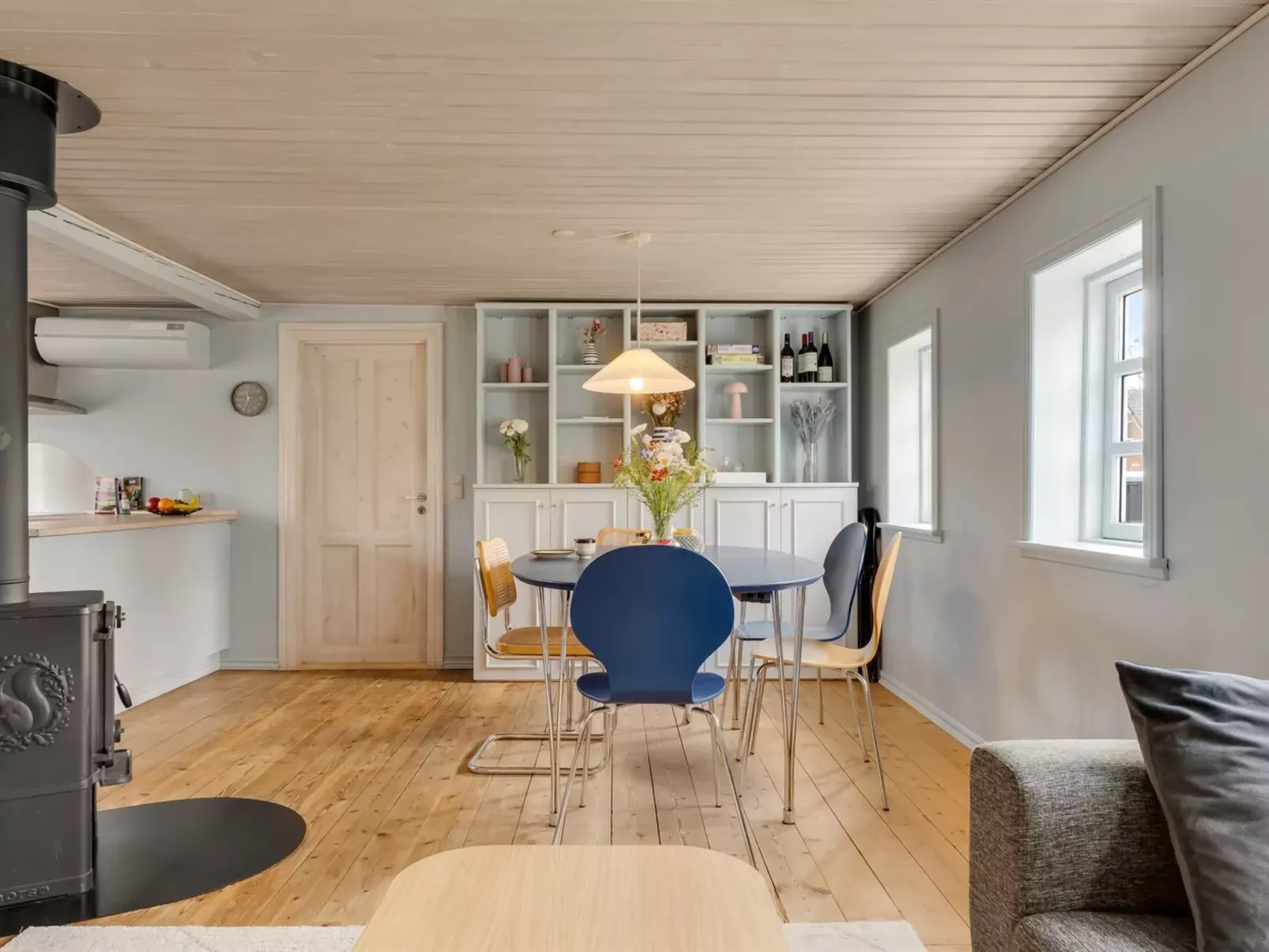"Luiza" - 2km from the sea-Binnen