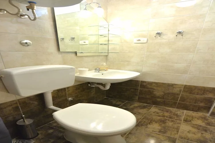 Apartmani Vela Makarska - Superior Studio Apartment-Badkamer