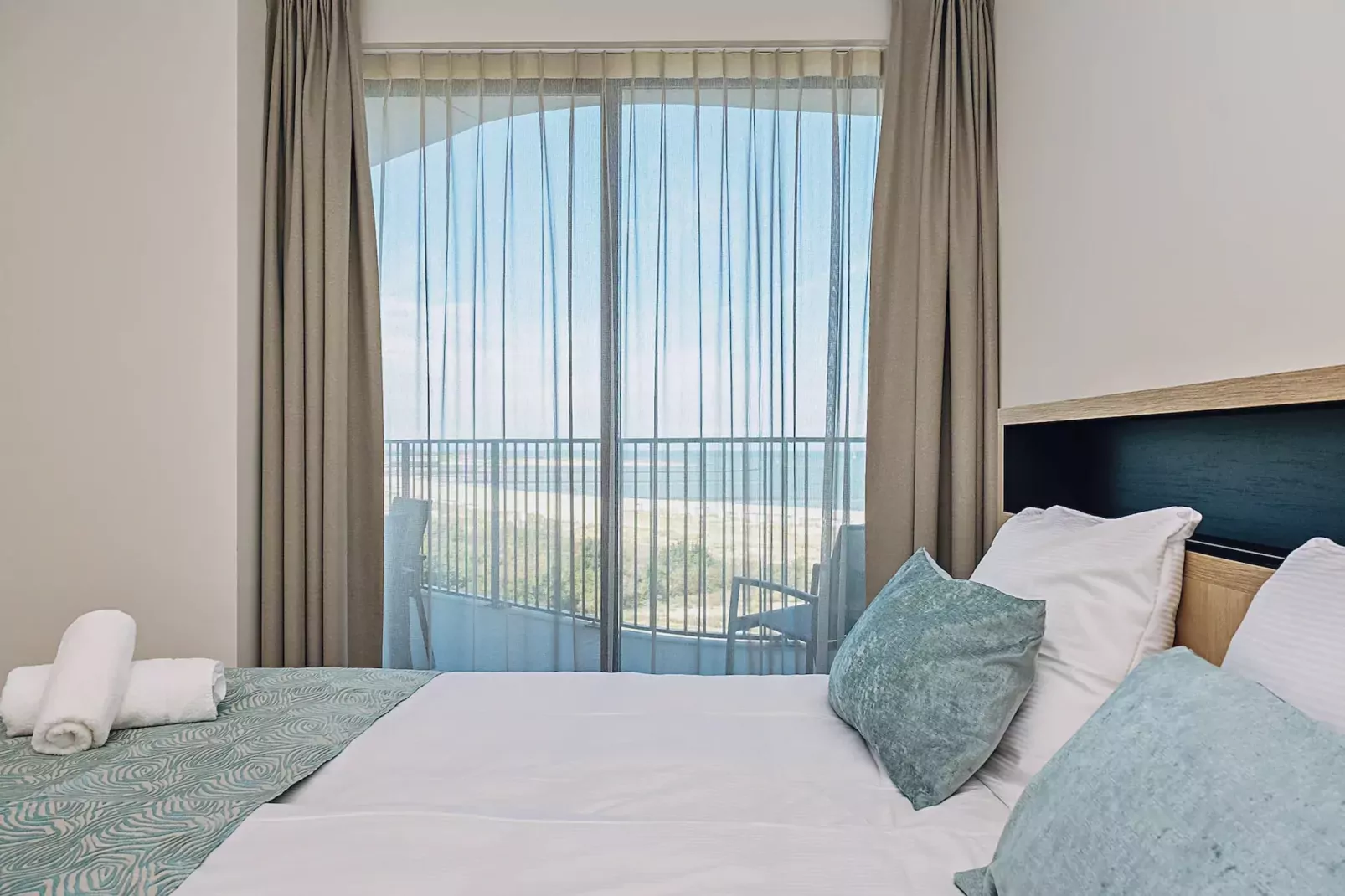 Breskens Apartments & Penthouses 8-Buitenkant zomer