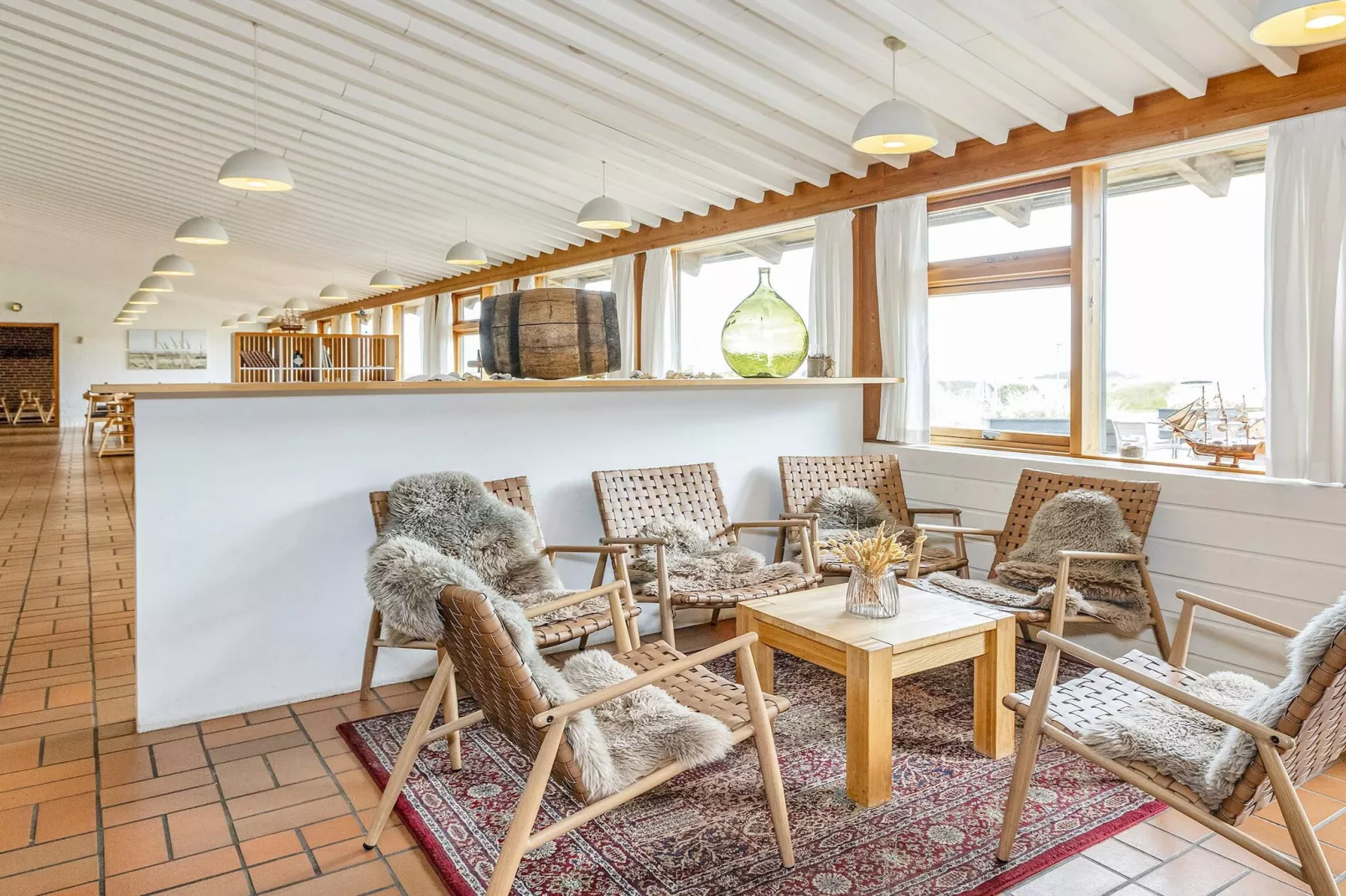 C-3 room,2 bathrooms-Niet-getagd