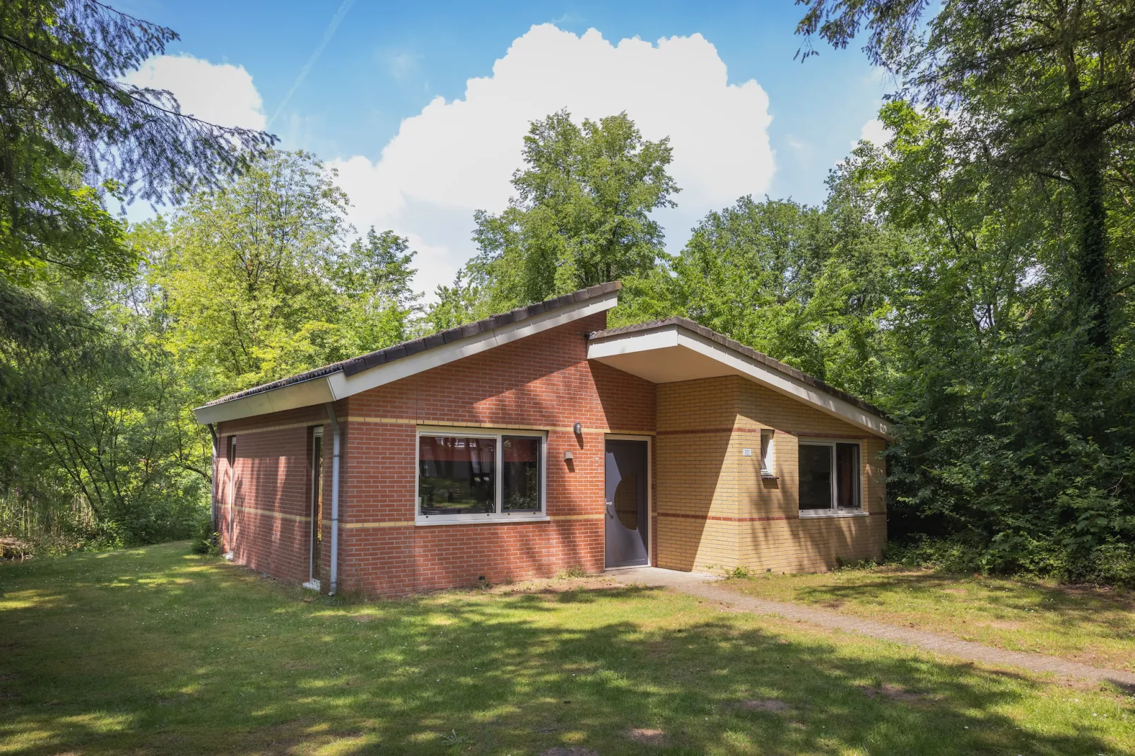 Vakantiepark de Berkenhorst 8-Buitenkant zomer