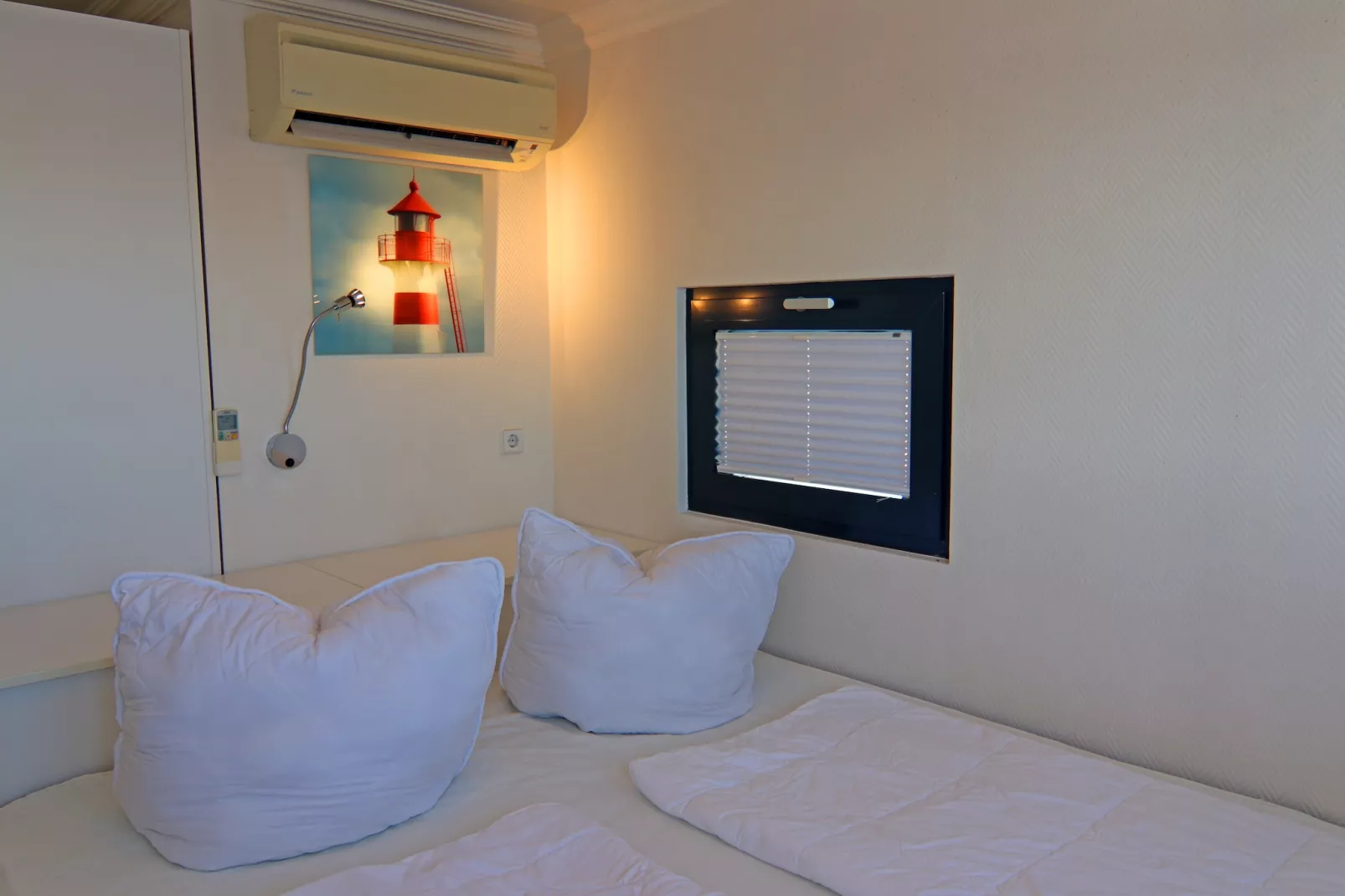 Hausboot Family & Friends LP2 / 1-2 Personen-Slaapkamer