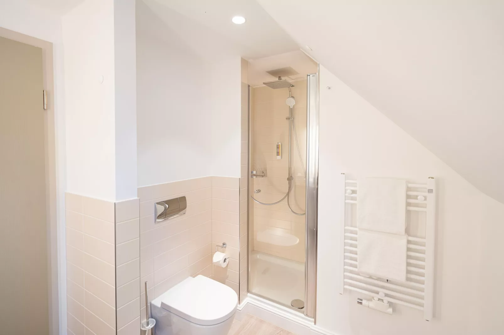 BEECH Resort am Plauer See - 4 Personen-Badkamer