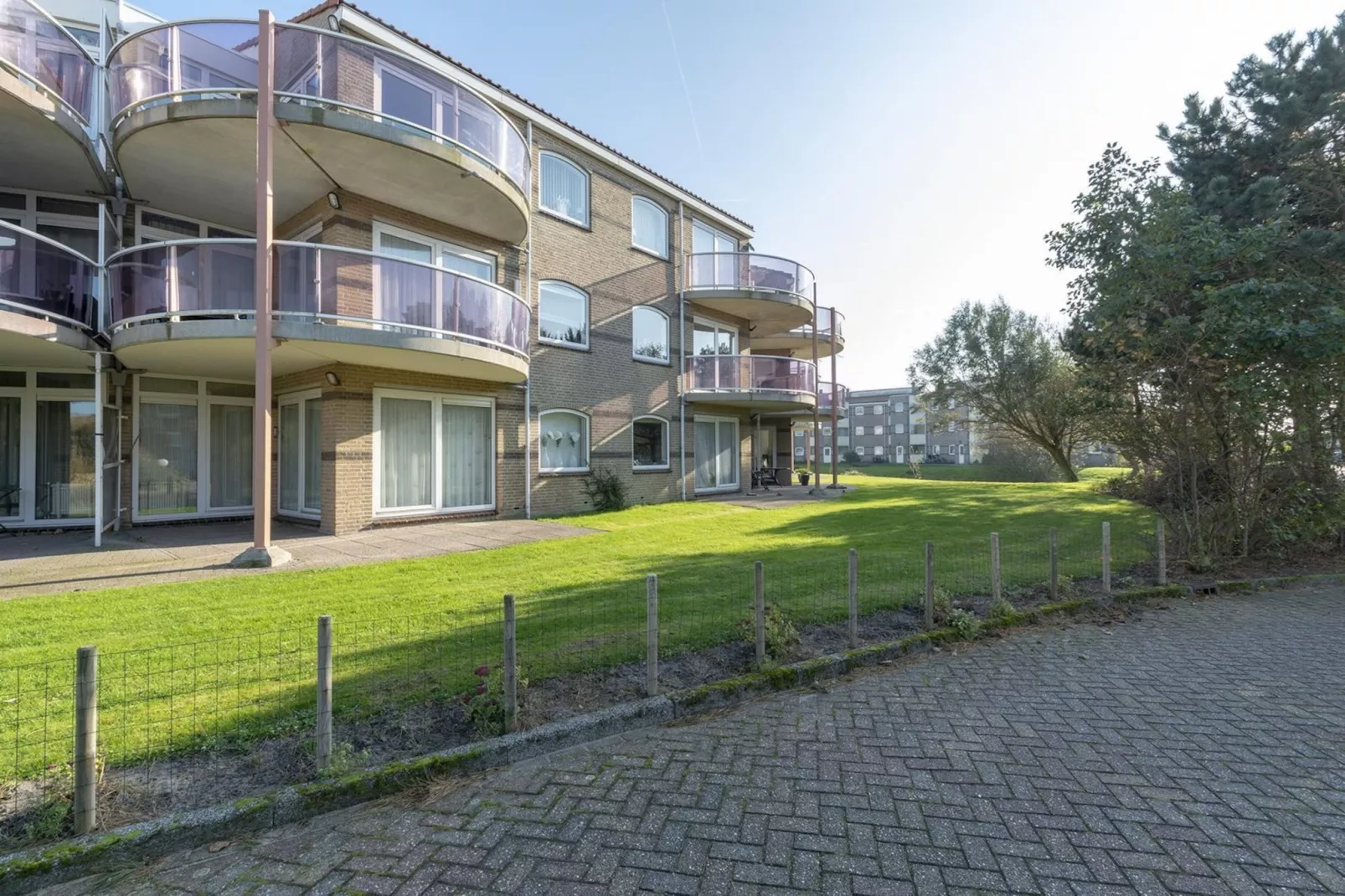 Résidence Juliana 77-Buitenkant zomer