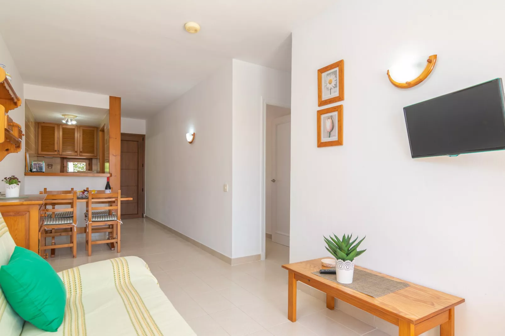 Villa Marina (cala En Porter)-Image-tags.