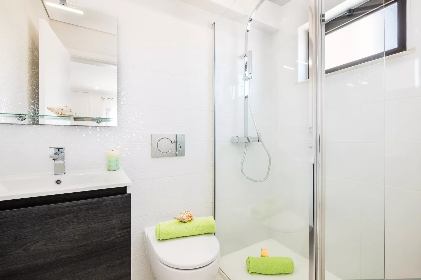 Apartment Brisbane-Badkamer