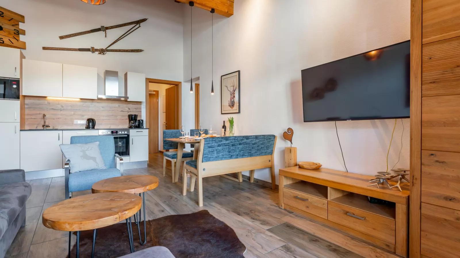 Tauern Suites Mitterwirt TOP 323-Woonkamer