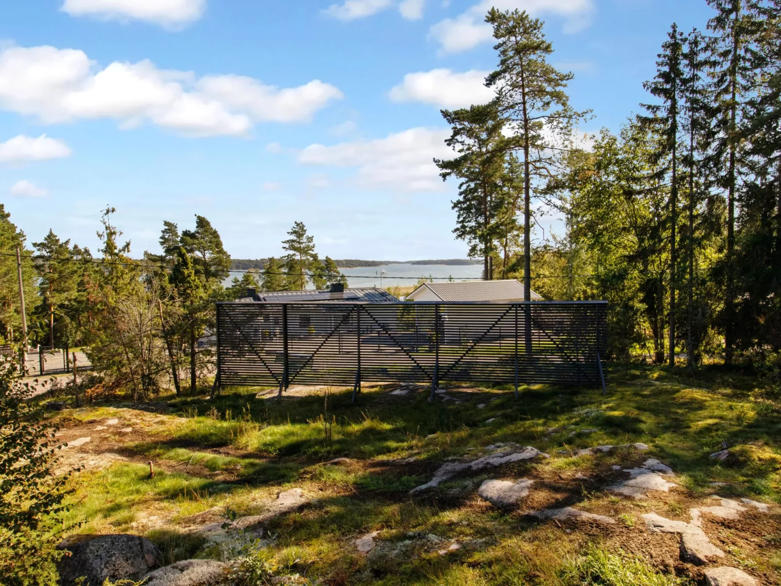 Sjöboda hill-Buiten