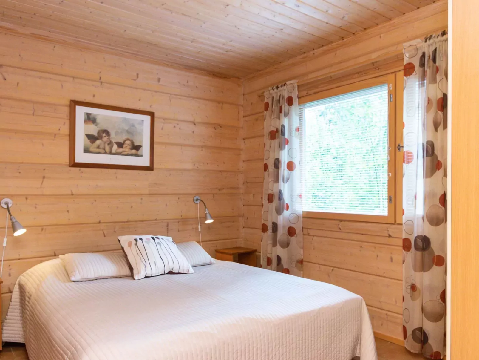 Hot pool cottage iitu-Binnen