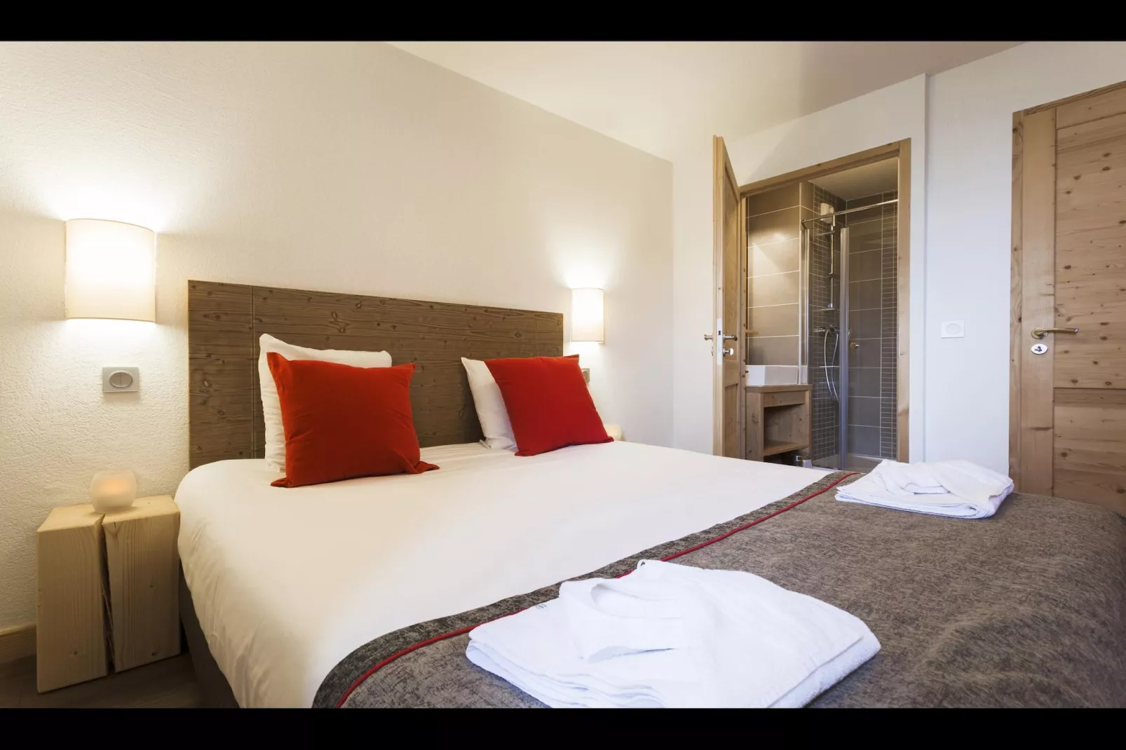 LES MENUIRES_S12V-Slaapkamer