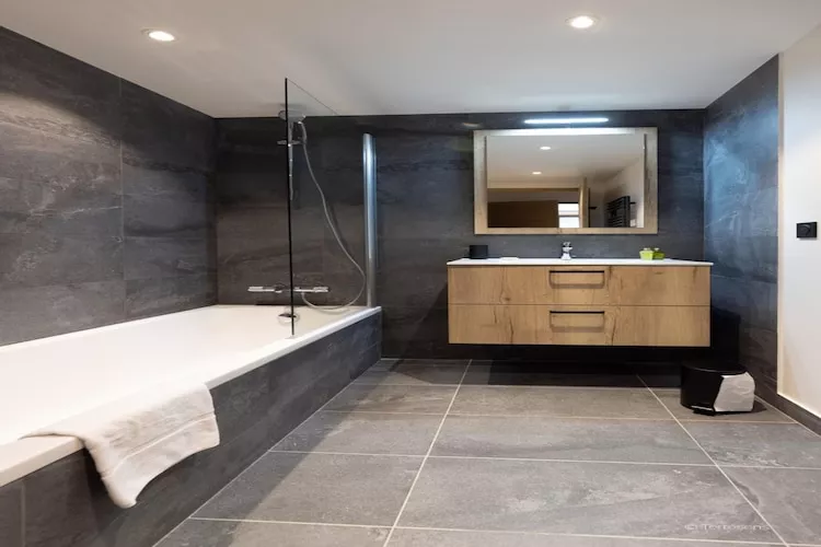 SERRE CHEVALIER Le Cristal Lodge-A24S-Badkamer