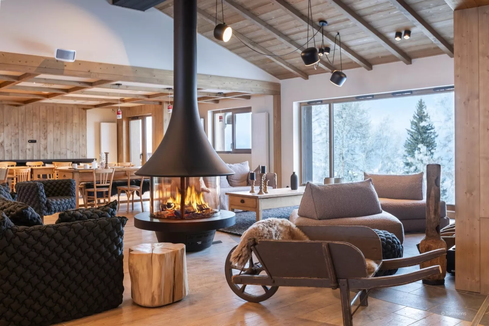 PLAGNE MONTALBERT Le Snoroc- A48P-Woonkamer