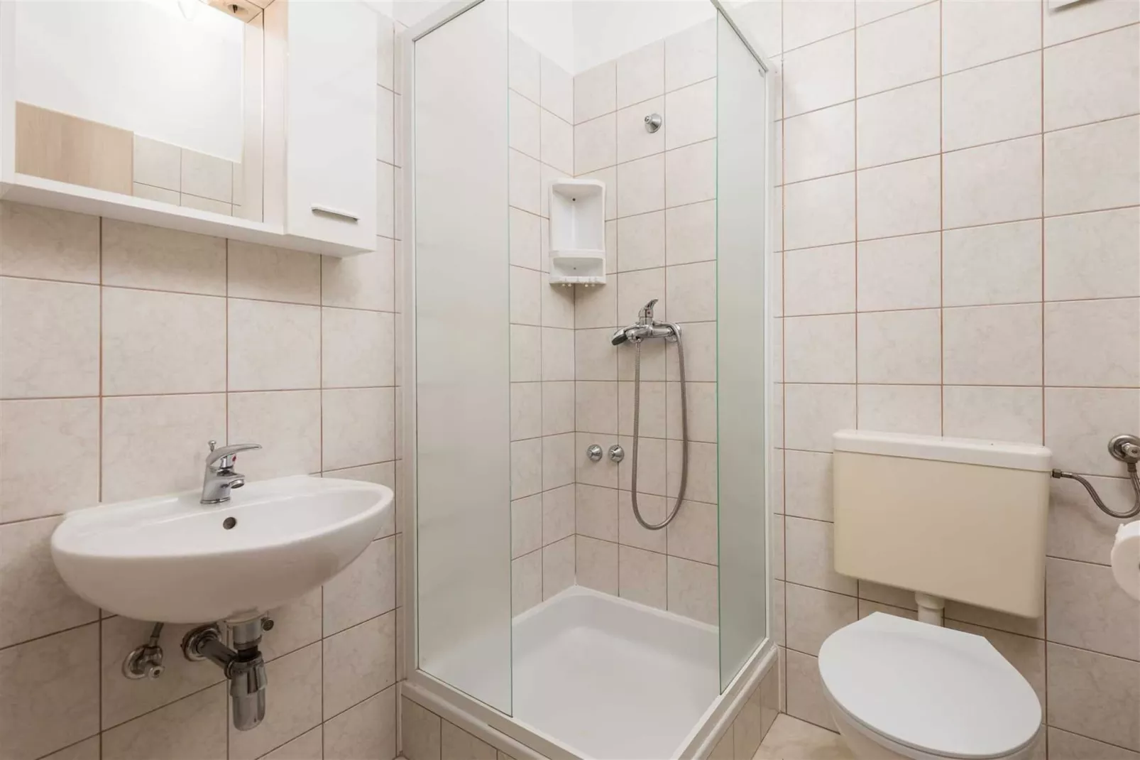Apartment Slavica 3 - Yellow Sun-Badkamer