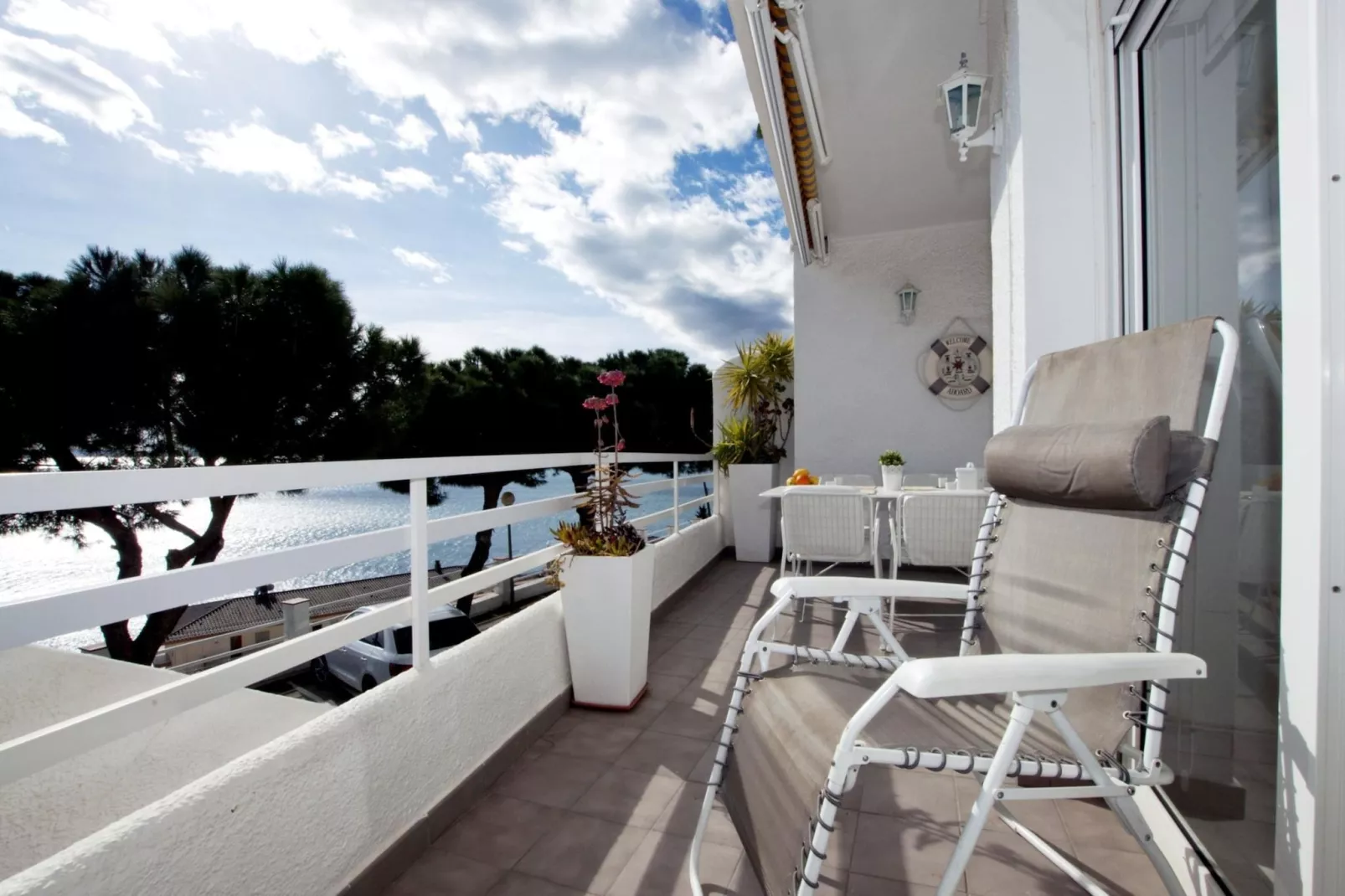 1178 NEPTUNO vista Mar-Terrasbalkon